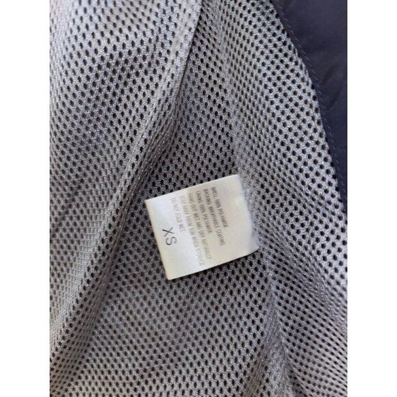 Agu Limited Edition Outerwear Convertible Raincoat Blue XS - Picture 9 of 12